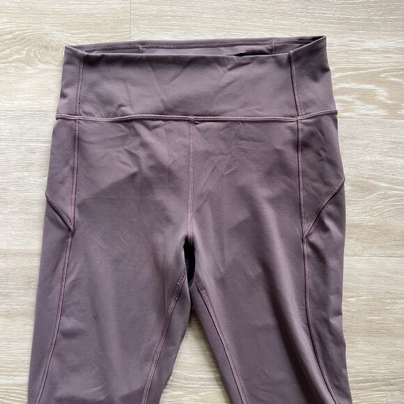 Lululemon In Movement Tight Leggings 25"-Size 8 - Picture 5 of 9